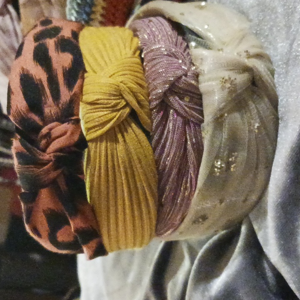 8 headbands - Picture 2 of 5